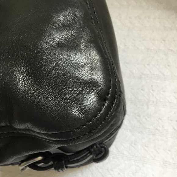 SUPER CUTE PRADA LEATHER SATCHEL 👜🌺☀️ - Picture 16 of 16